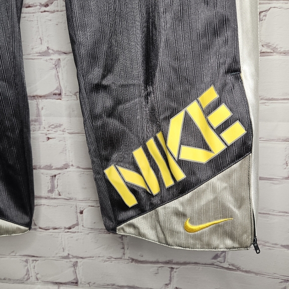 Y2K Nike Air Reversible pants - Picture 6 of 11